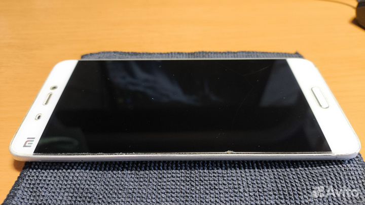 Xiaomi Mi 5, 3/32 ГБ