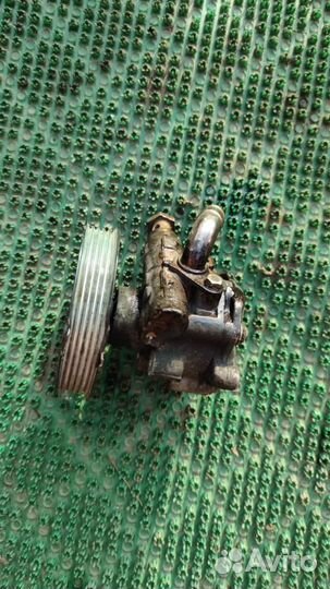 Насос гур volkswagen passat b5 1.9 TDI AVF