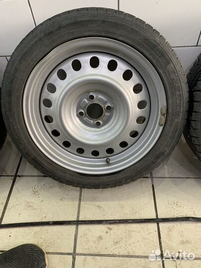 Kumho I'Zen KW31 205/50 R17 93R