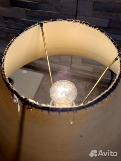 Лампа настольная в детскую комнату