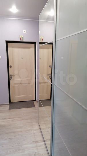 2-к. квартира, 53 м², 3/3 эт.
