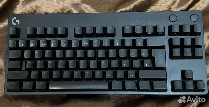 Игровая клавиатура logitech g pro