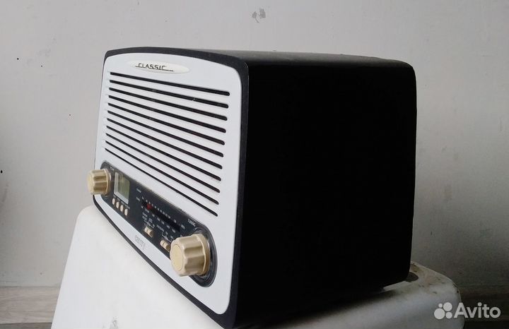 Ретро радиоприемник camry CR1126