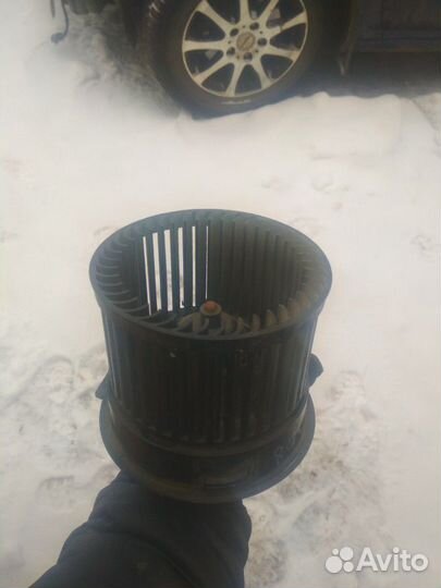 Моторчик печки Пежо 308