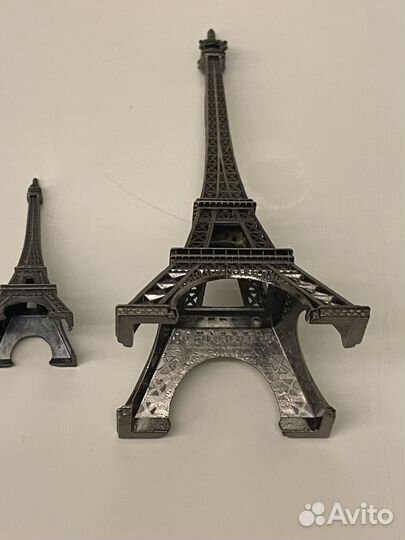 Эйфелева башня металл