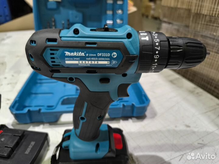 Шуруповерт makita 18v