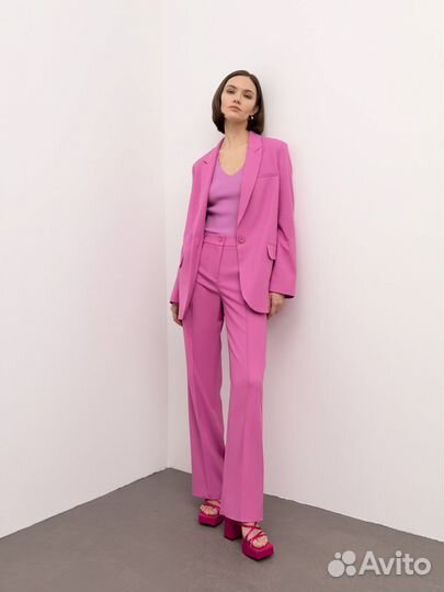 Стильный брючный костюм emka Fashion