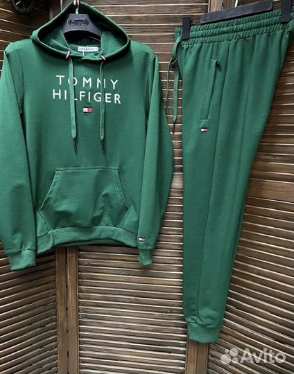 Tommy hilfiger костюм