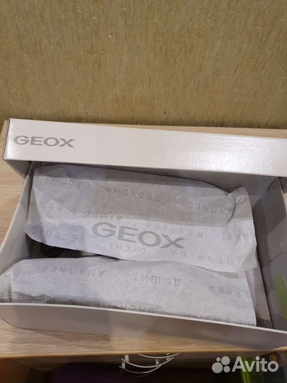 Кроссовки geox новые