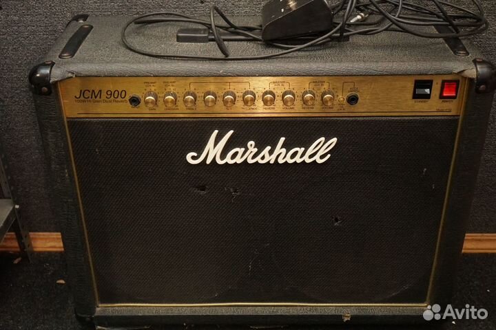 Marshall JCM 900 combo 4102