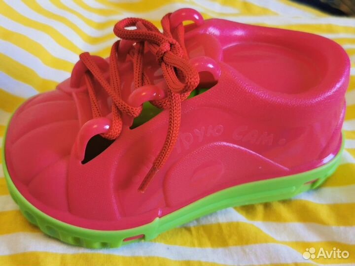 Игра Времена года. Тренажер Шнурую сам. Матрёшка