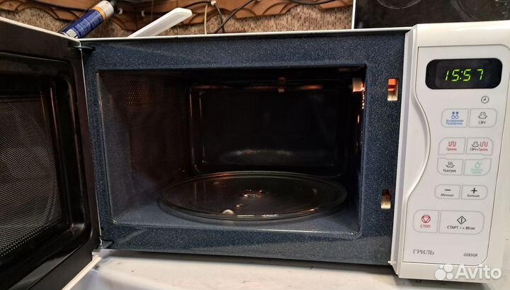 Свч микроволновая печь с грилем Samsung