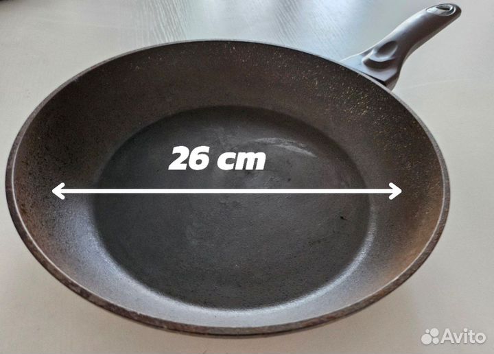 Сковорода 2 шт бу алюминий 26 см 24 см