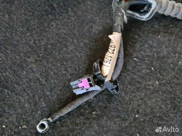 Проводка крышки багажника Volkswagen Touran 1