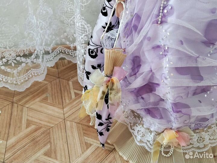 Кукла фарфоровая большая 65 см