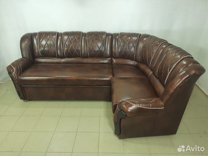 Угловой диван