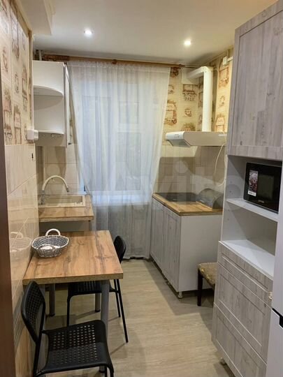 3-к. квартира, 55 м², 1/2 эт.