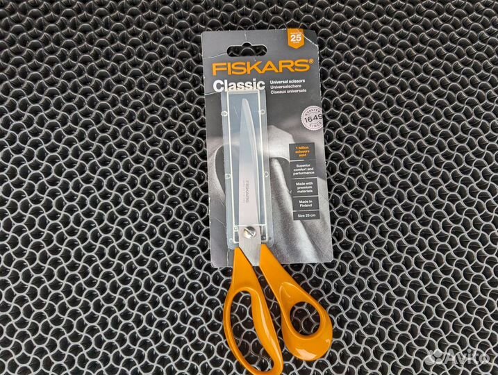 Профессиональные ножницы для шитья Fiskars 25 см