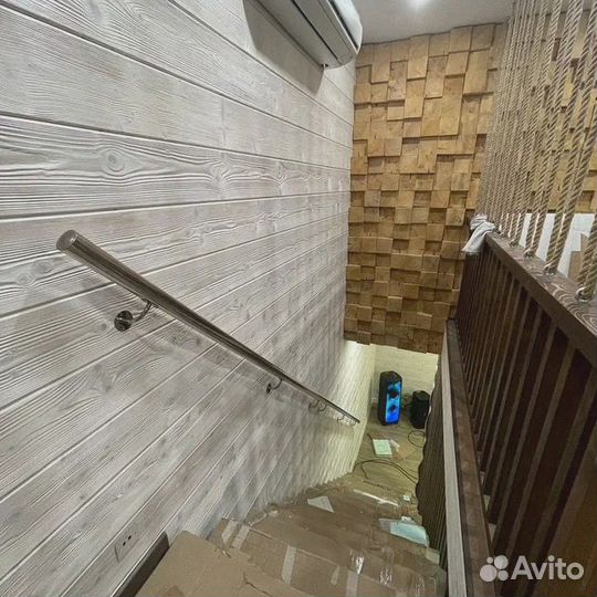 Поручень настенный