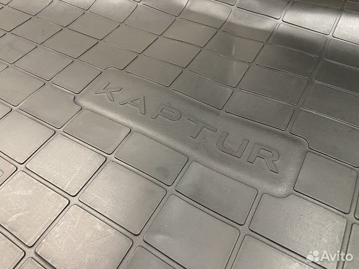 Оригинальный ковер багажника Renault Kaptur 4x2