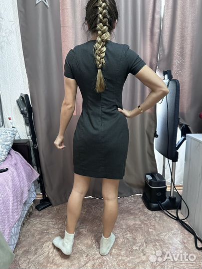 Платье женское офисное 42 44