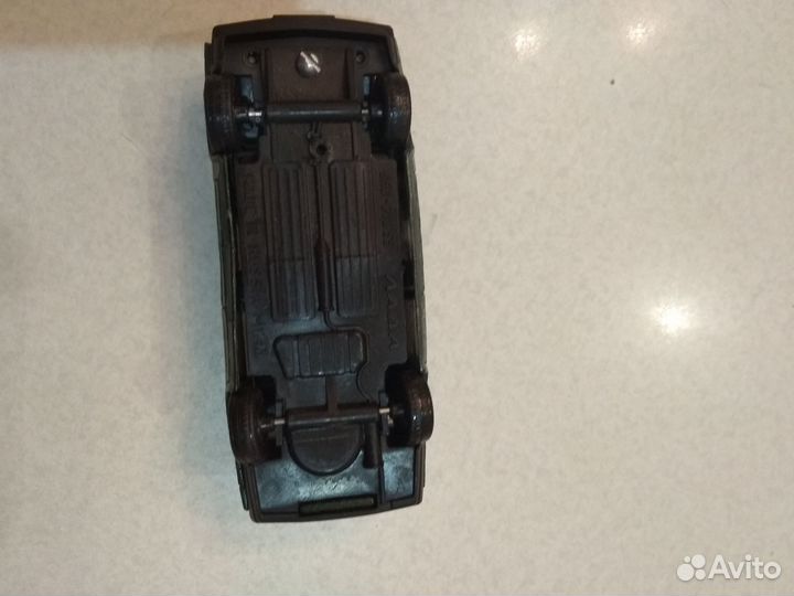 Коллекционная модель 1/43 ваз 21099 на запчасти