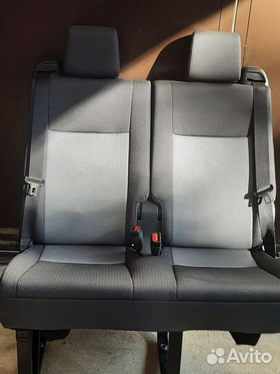 Сиденья для Toyota Hiacе Н300