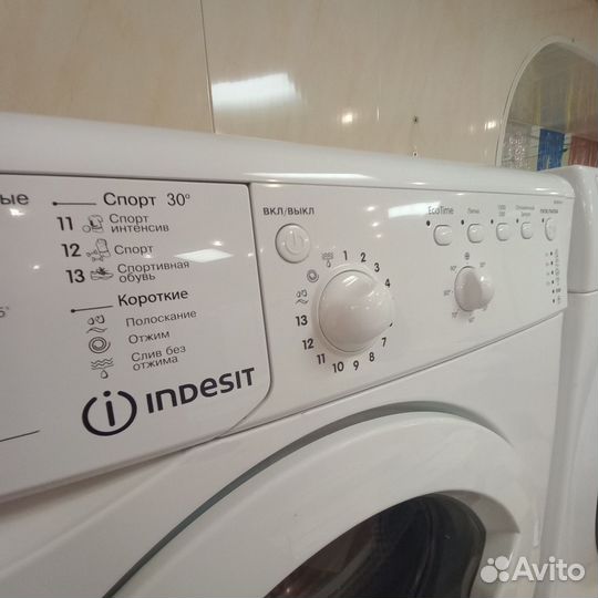 Стиральная машина indesit 4 кг с гарантией 1 год