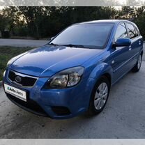 Kia Rio 1.4 MT, 2010, 200 000 км, с пробегом, цена 690 000 руб.