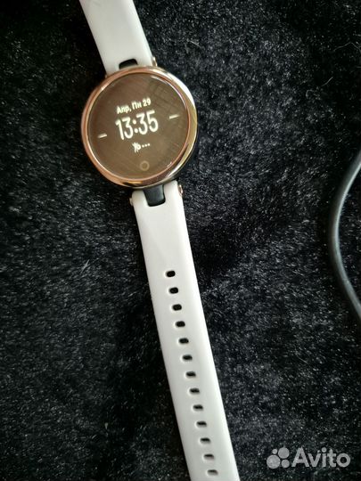 Часы Garmin Lily Rose gold