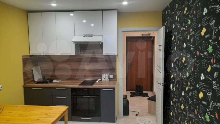 1-к. квартира, 35 м², 6/10 эт.