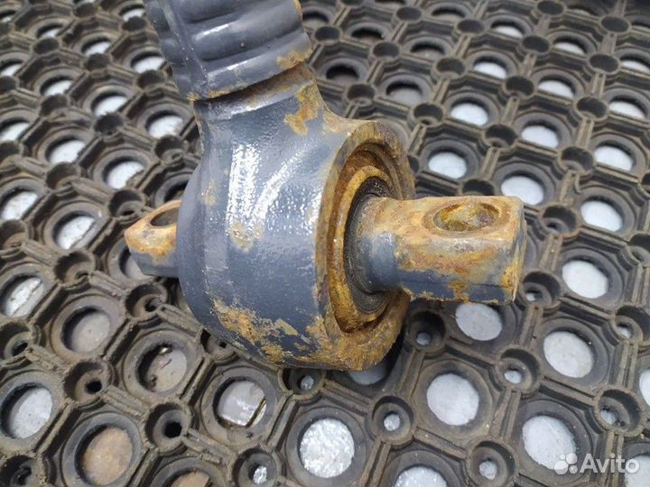 Тяга реактивная V-образная