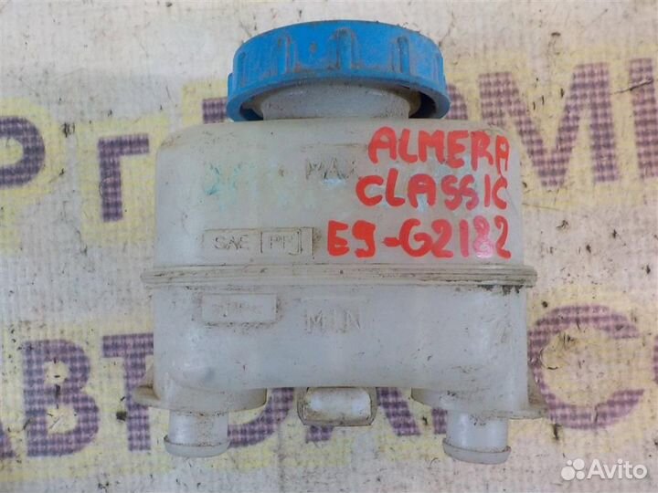 Бачок главного тормозного цилиндра Nissan Almera