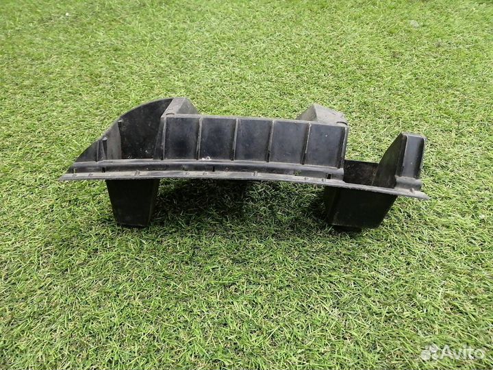 Крепление бампера заднее правое Volvo S80