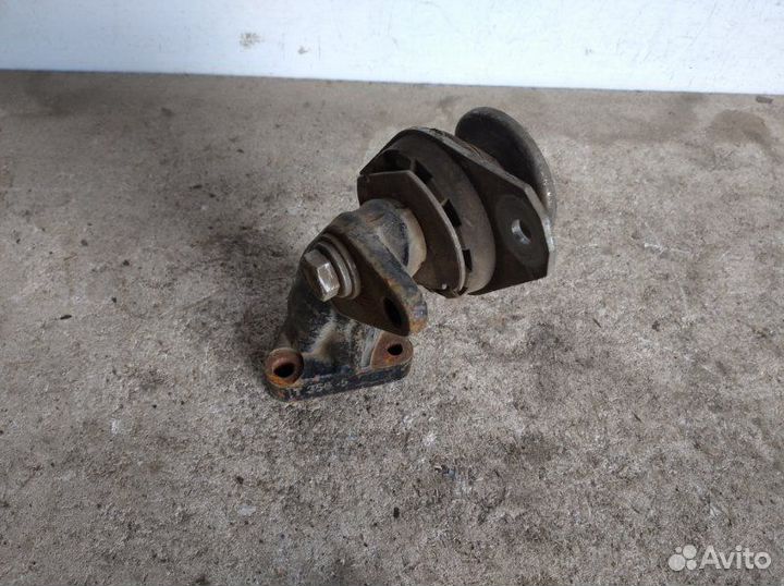 Опора двигателя правая Fiat Albea