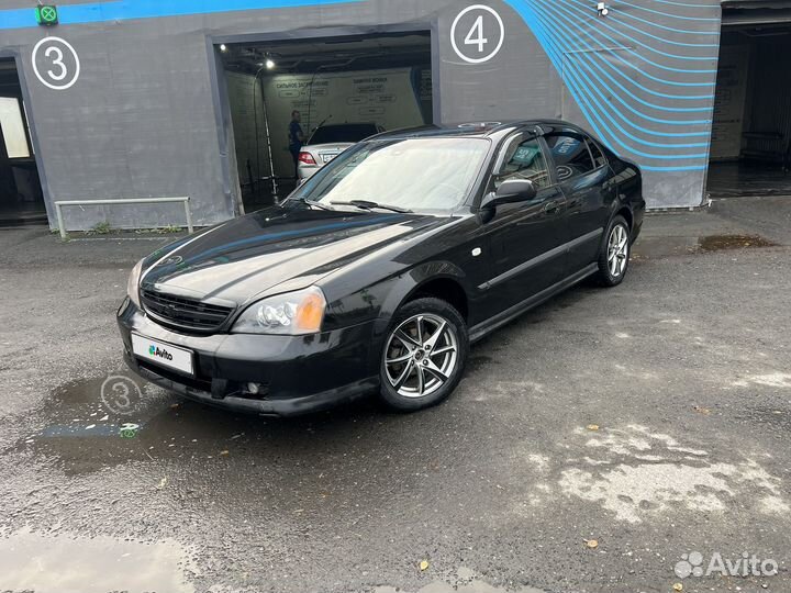 Chevrolet Evanda 2.0 МТ, 2005, 200 000 км