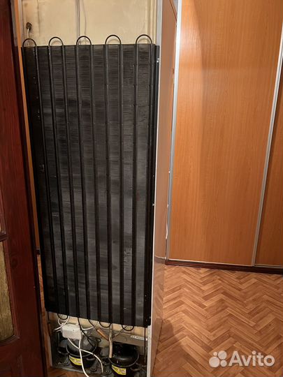 Холодильник indesit