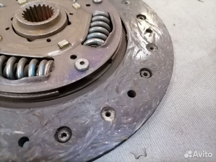 Диск сцепления 1,5 BYD F3 2006-2013