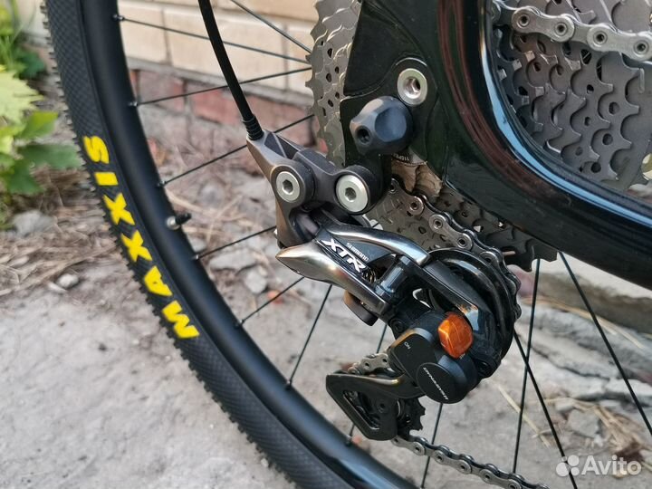 Карбоновый велосипед на Shimano XTR 9000 в круг