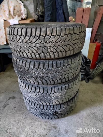 Pirelli Formula Ice 205/55 R16