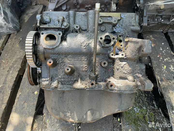 Блок двс Audi 80 SF