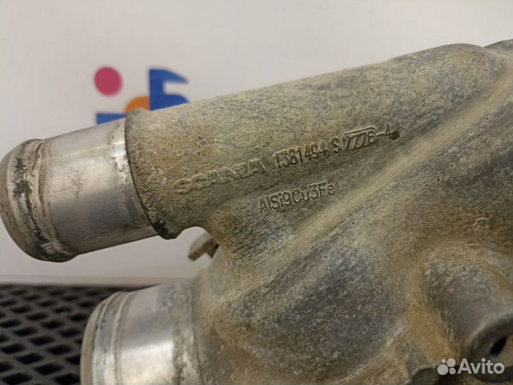 1381494 Корпус термостата