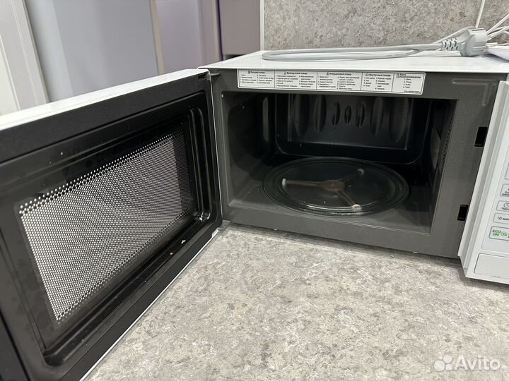 Микроволновая печь