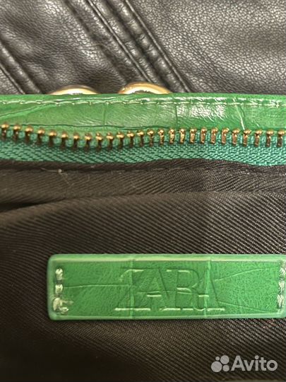 Сумка zara зелёная крокодиловая