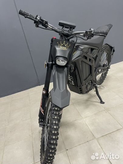 Электромотоцикл ikingi Sur-Ron S8