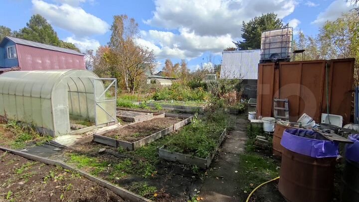 Дача 32 м² на участке 10 сот.