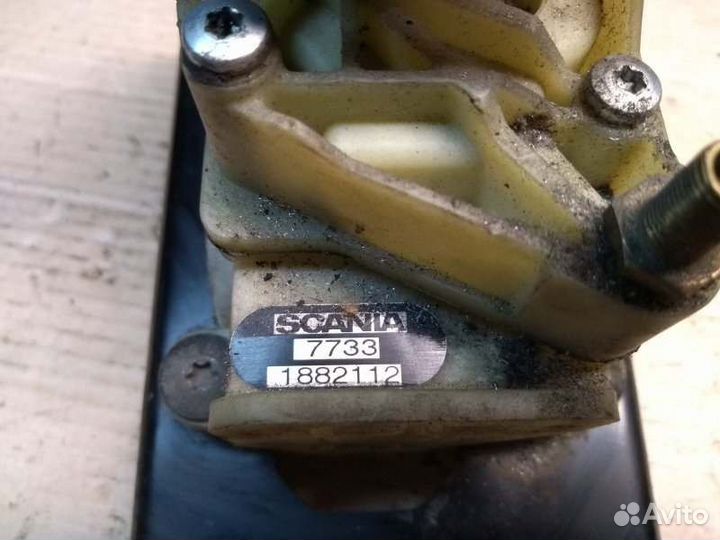 Кран ручного тормоза Scania P G R T - Series F K N