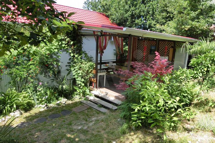 Коттедж 90 м² на участке 6 сот.