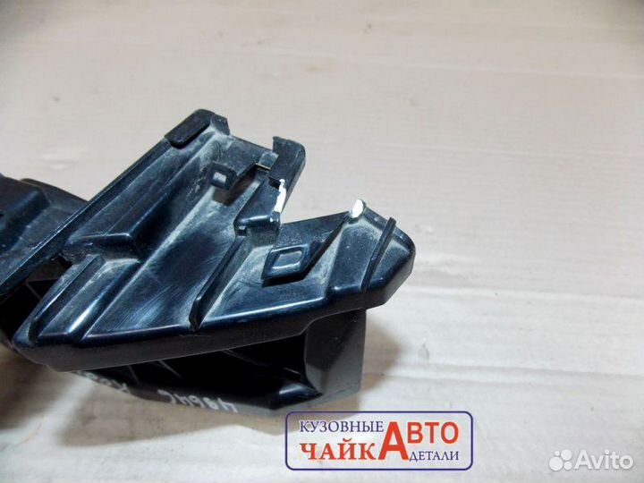 Кронштейн бампера задний правый Volkswagen Tiguan