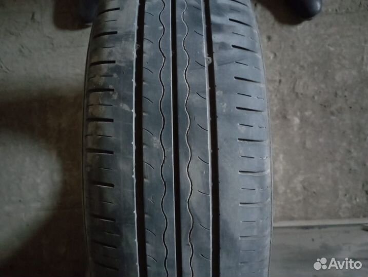 Kumho Radial 857 185/65 R15